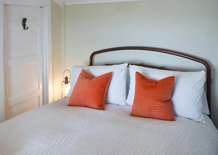 Ludlow Bank * Caulderton