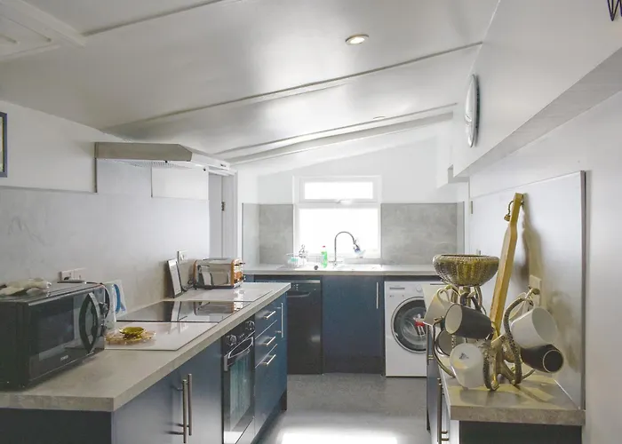 Ludlow Bank Tatil Evi Caulderton