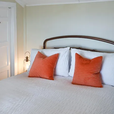 Ludlow Bank * Caulderton