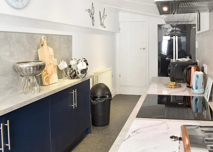 Ludlow Bank * Caulderton